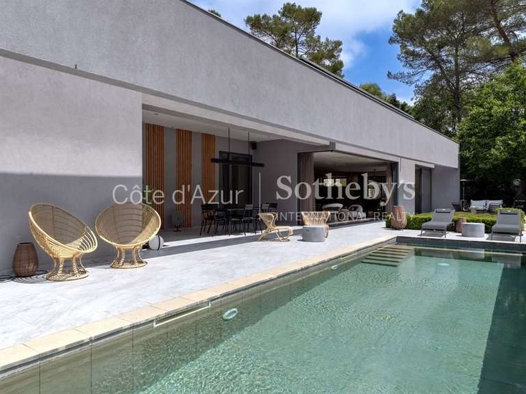 Maison Valbonne - 4 chambres - 240m²