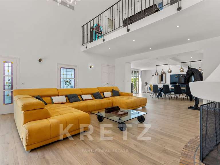 Maison Valbonne - 8 chambres - 540m²