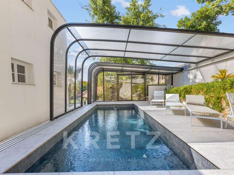 House Valbonne - 8 bedrooms - 540m²