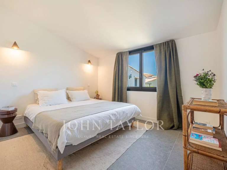 Maison Valbonne - 4 chambres - 163m²