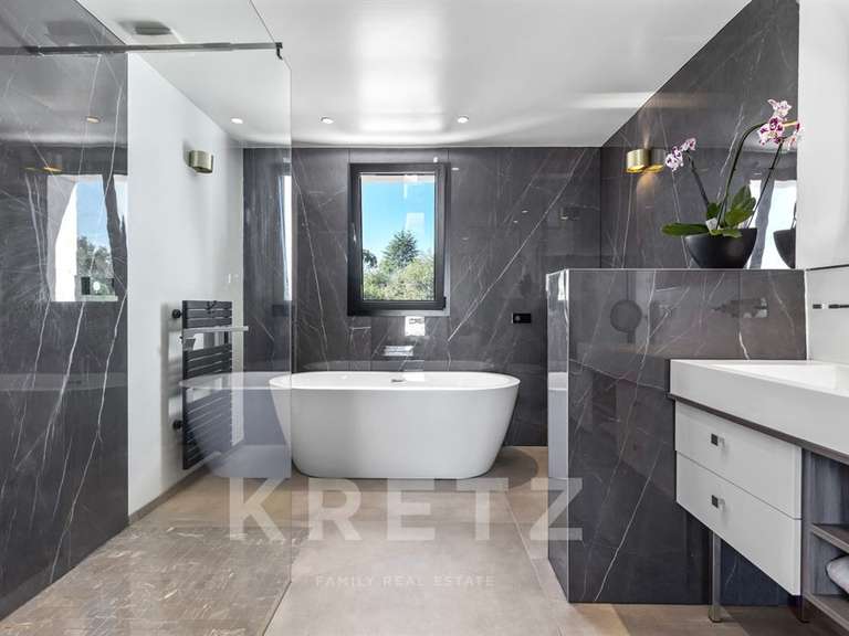 Maison Valbonne - 5 chambres - 450m²