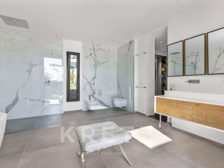 Maison Valbonne - 5 chambres - 450m²