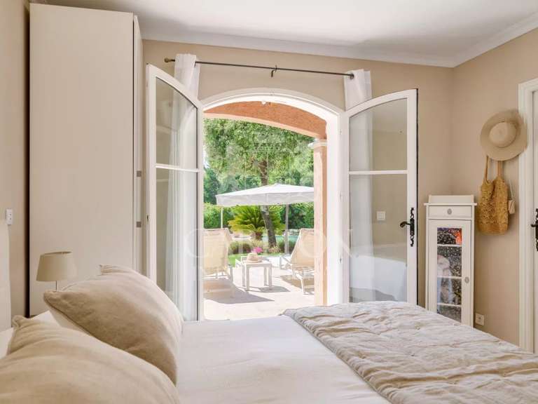 Maison Valbonne - 5 chambres - 220m²