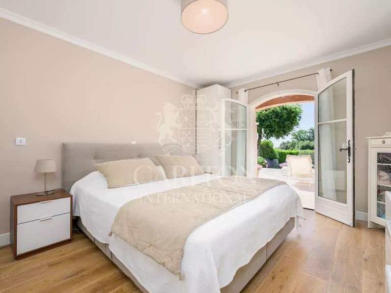 Maison Valbonne - 5 chambres - 220m²