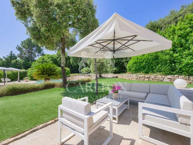 Maison Valbonne - 5 chambres - 220m²