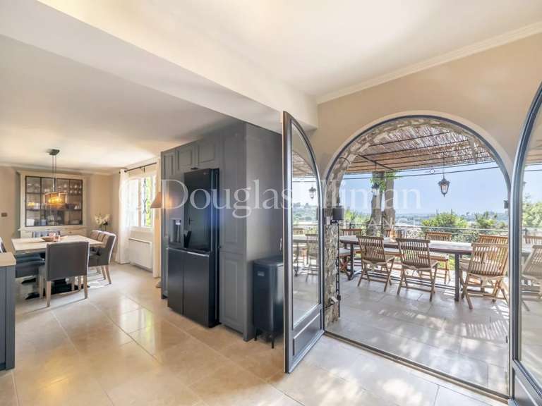 Maison Valbonne - 6 chambres - 325m²