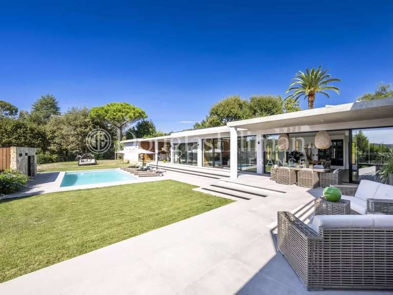 Maison Valbonne - 5 chambres - 450m²