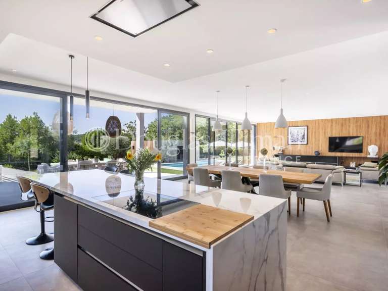 Maison Valbonne - 5 chambres - 450m²