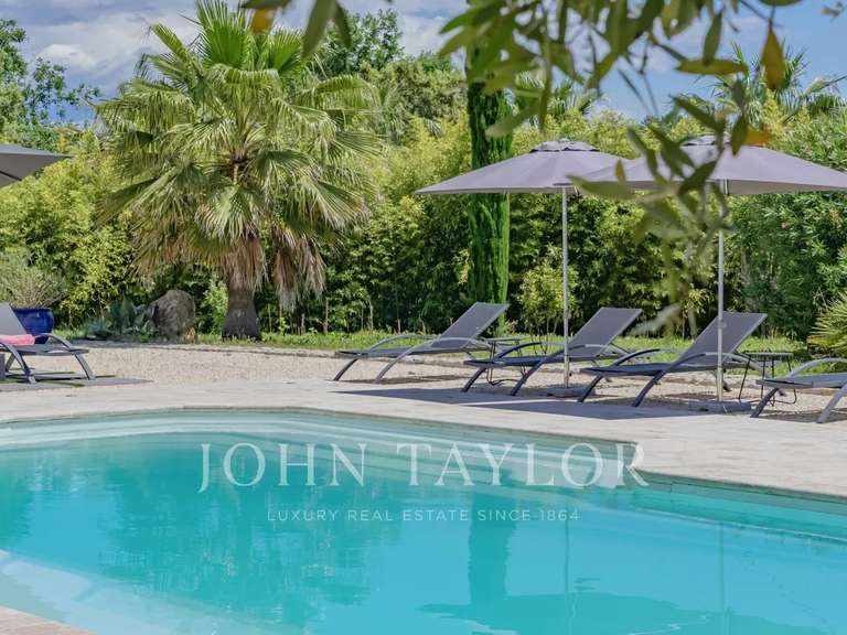 Maison Valbonne - 5 chambres - 280m²