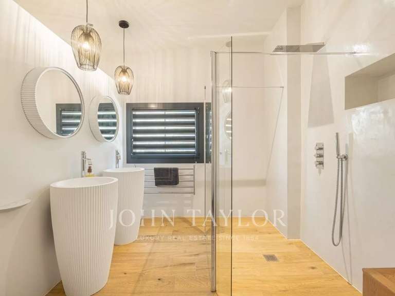 Maison Valbonne - 5 chambres - 320m²