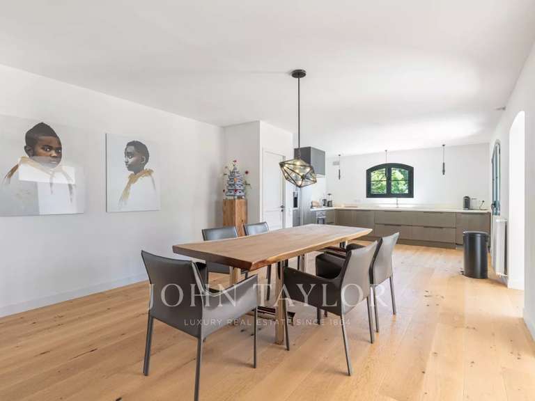 Maison Valbonne - 5 chambres - 320m²