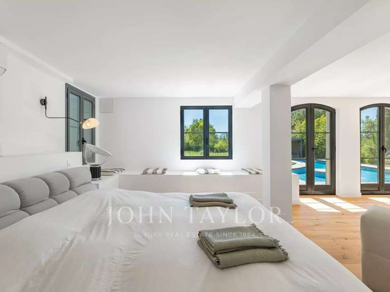 Maison Valbonne - 5 chambres - 320m²