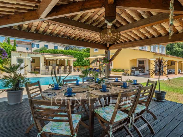 Maison Valbonne - 4 chambres - 185m²