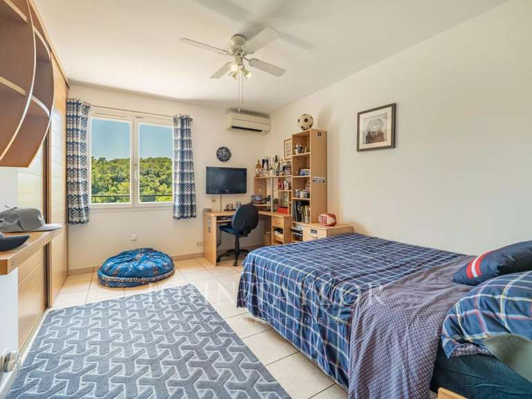 Maison Valbonne - 4 chambres - 185m²