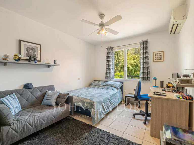 Maison Valbonne - 4 chambres - 185m²