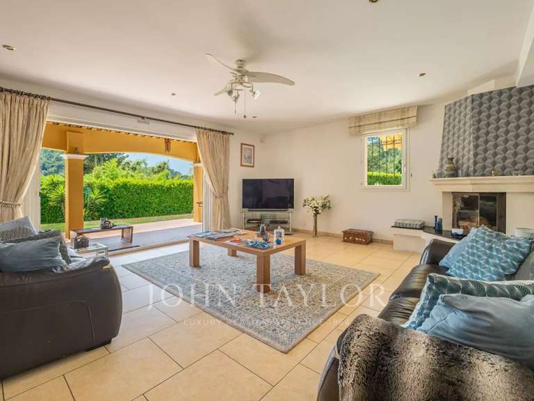 Maison Valbonne - 4 chambres - 185m²