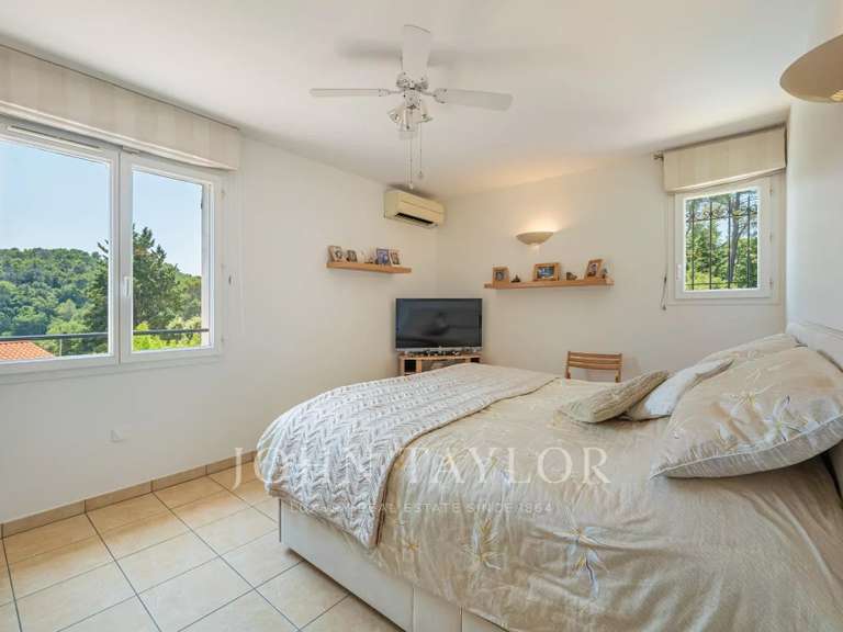 Maison Valbonne - 4 chambres - 185m²