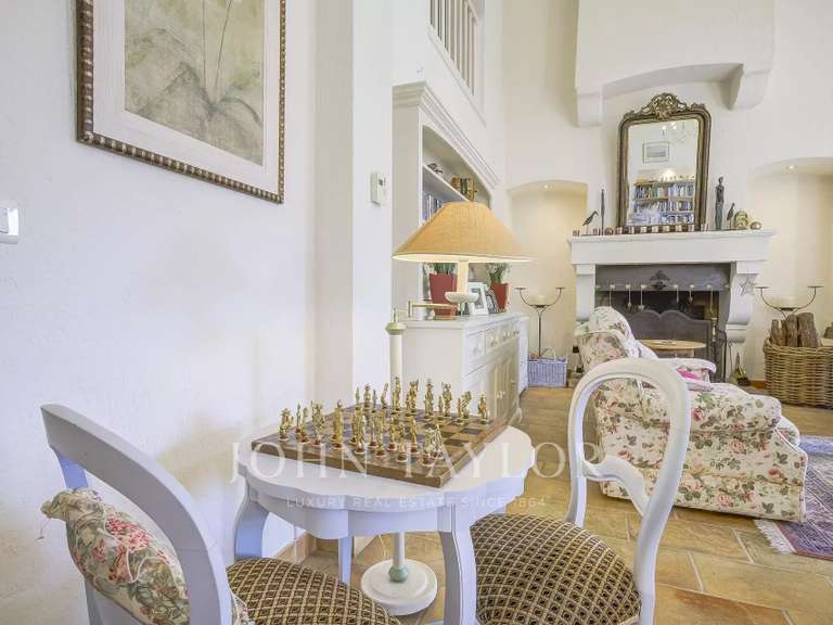 Maison Valbonne - 6 chambres - 330m²