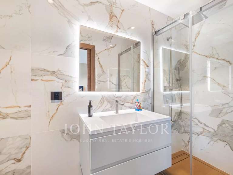 Maison Valbonne - 4 chambres - 319m²