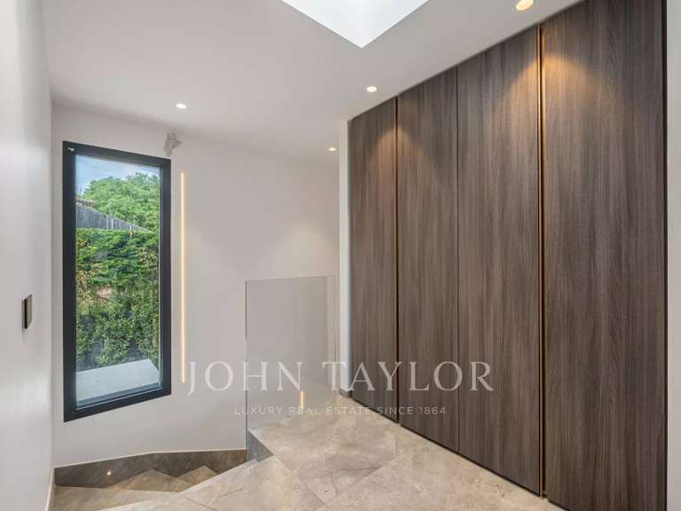 Maison Valbonne - 4 chambres - 319m²