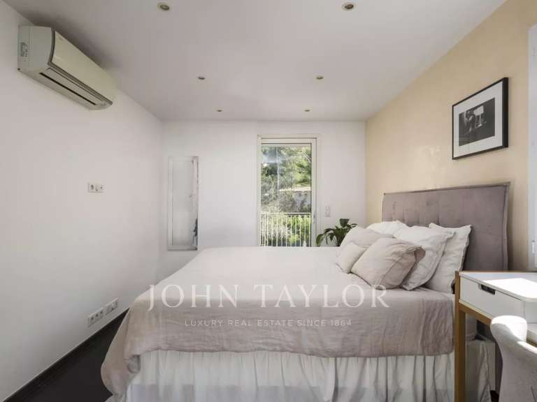 Maison Valbonne - 3 chambres - 205m²