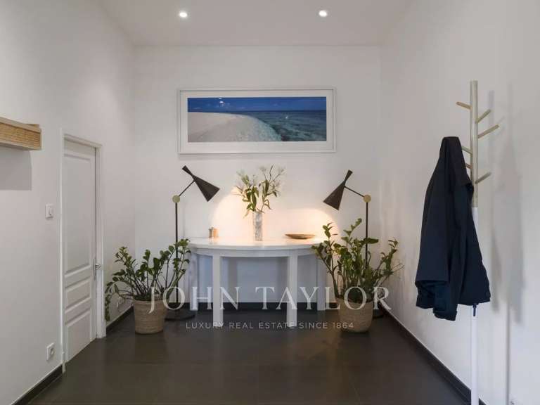 Maison Valbonne - 3 chambres - 205m²