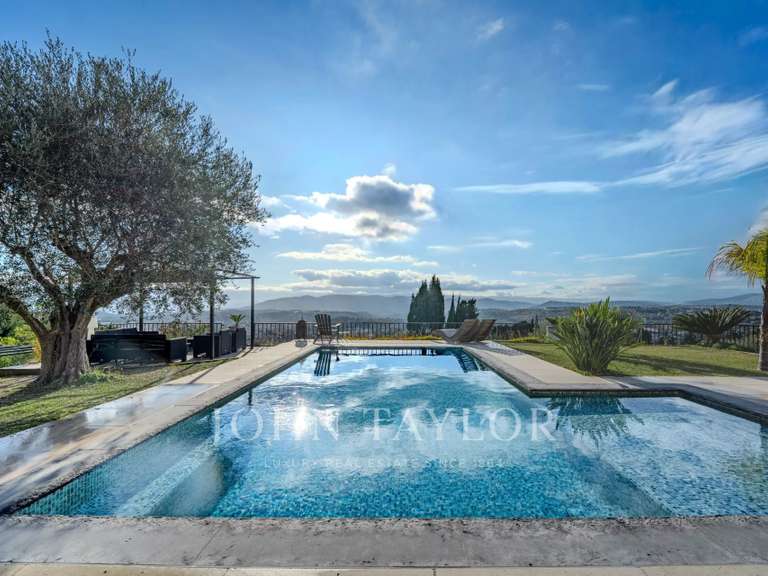 Maison Valbonne - 5 chambres - 221m²