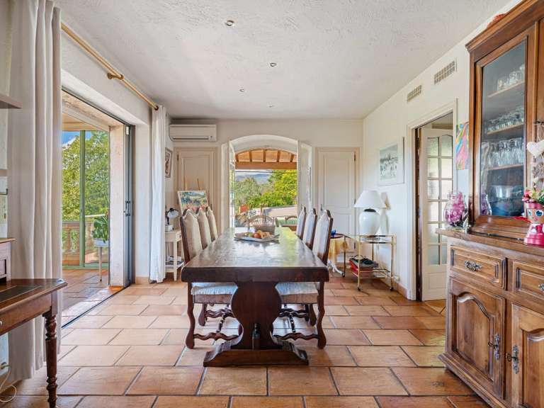 Maison Valbonne - 3 chambres - 150m²