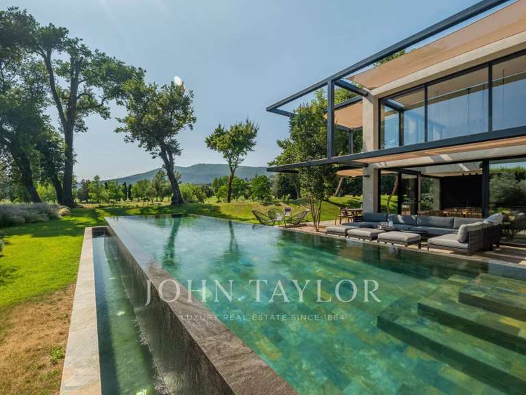 Maison Valbonne - 10 chambres - 336m²