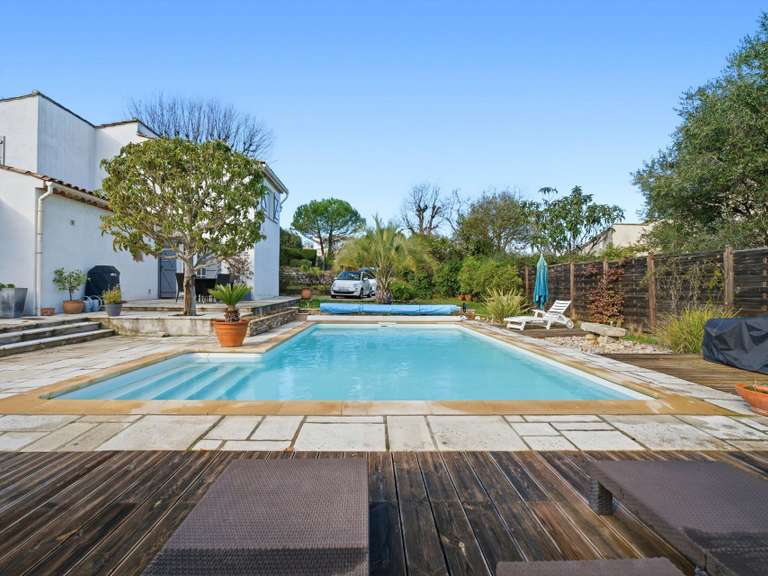 Maison Valbonne - 3 chambres - 107m²