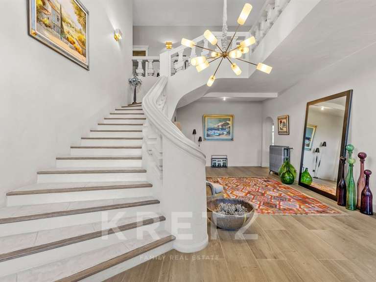House Valbonne - 5 bedrooms - 820m²