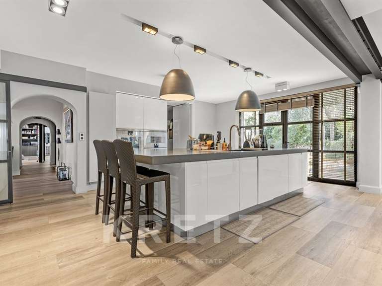 House Valbonne - 5 bedrooms - 800m²