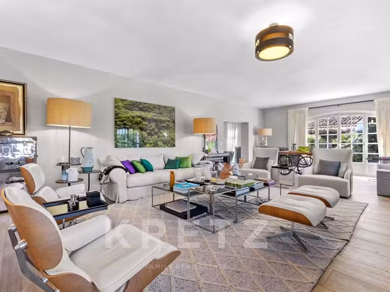 House Valbonne - 5 bedrooms - 820m²