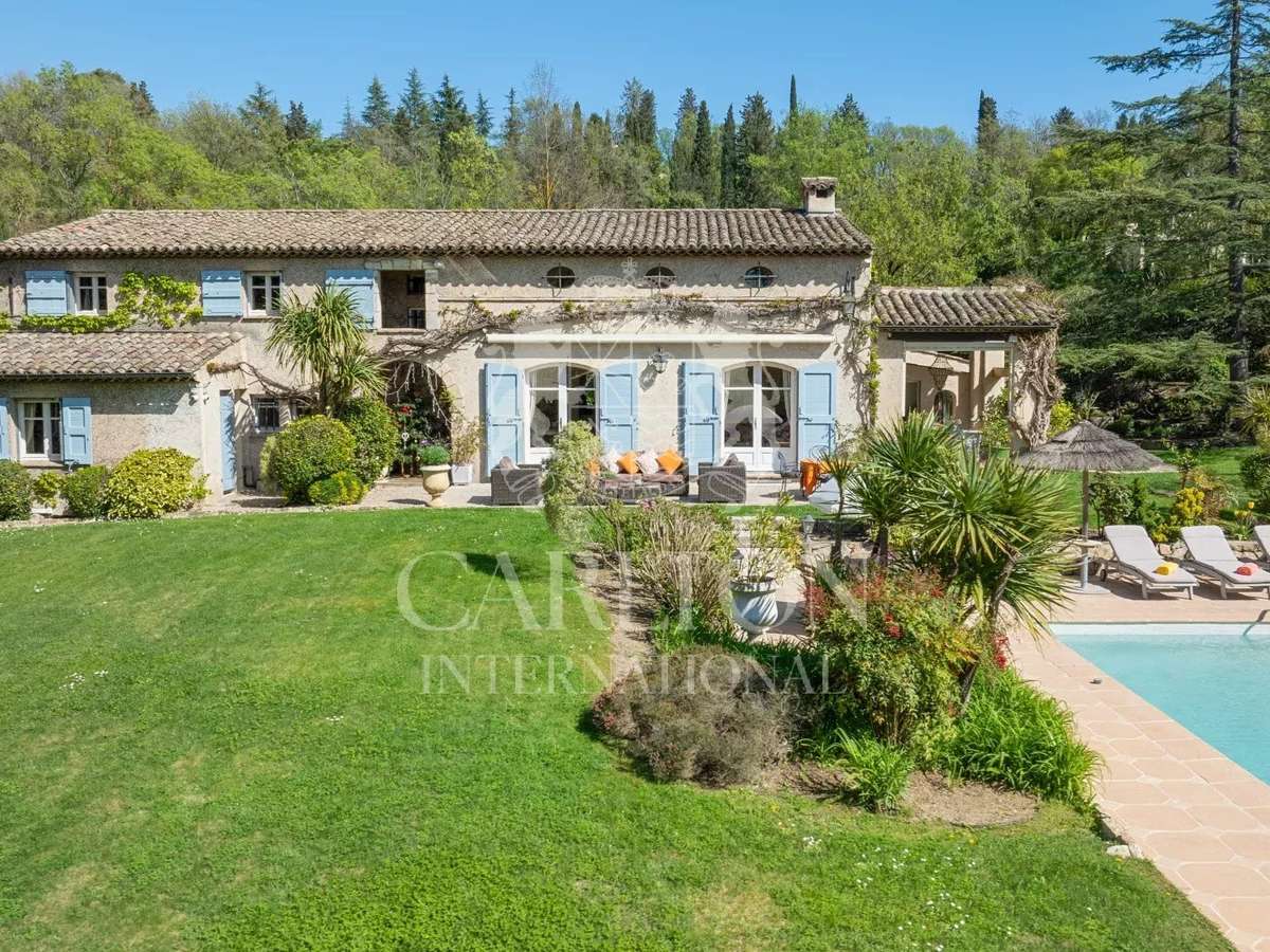 Maison Valbonne