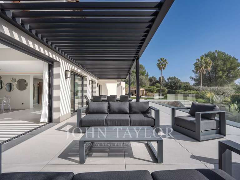 Maison Valbonne - 5 chambres - 363m²