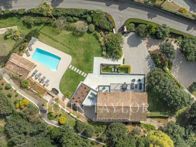 Maison Valbonne - 5 chambres - 363m²