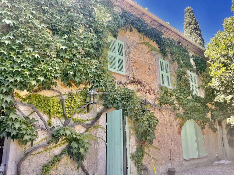 House Valbonne - 7 bedrooms - 300m²