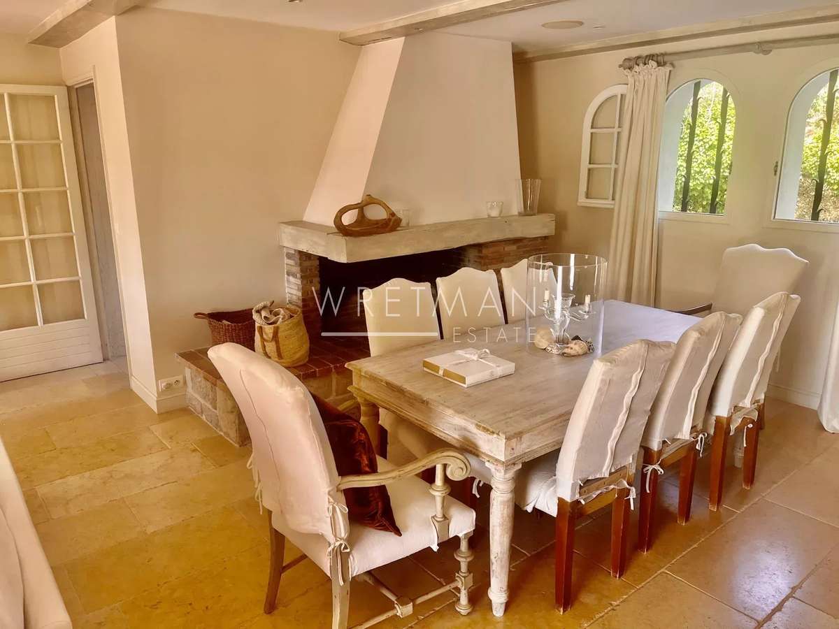 Maison Valbonne