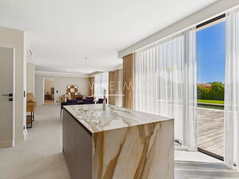 Maison Valbonne - 4 chambres - 280m²