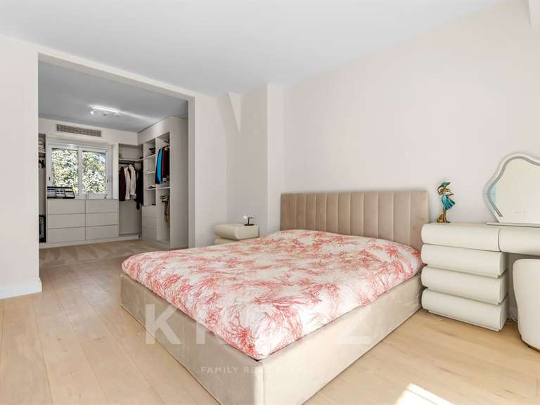 House Valbonne - 7 bedrooms - 450m²