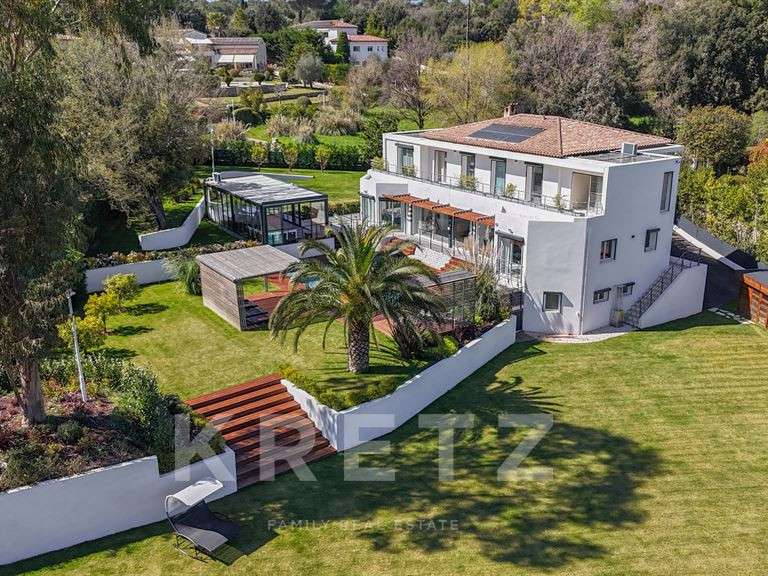 House Valbonne - 7 bedrooms - 450m²