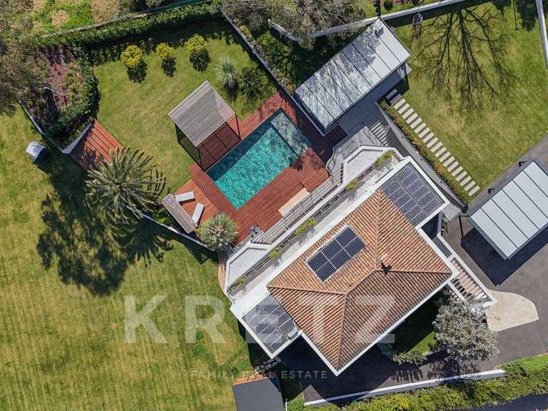 House Valbonne - 7 bedrooms - 450m²