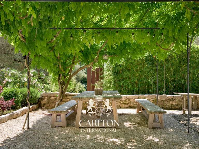Maison Valbonne - 6 chambres - 400m²