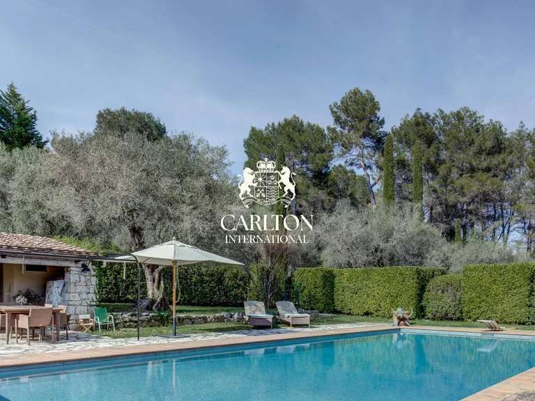 Maison Valbonne - 6 chambres - 400m²