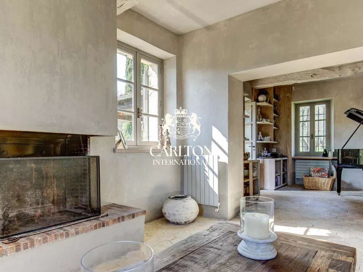 Maison Valbonne