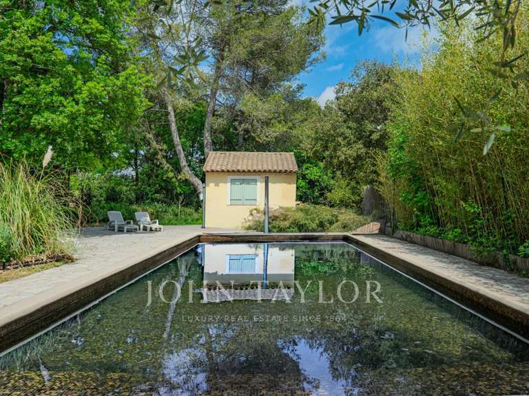 Maison Valbonne - 5 chambres - 182m²