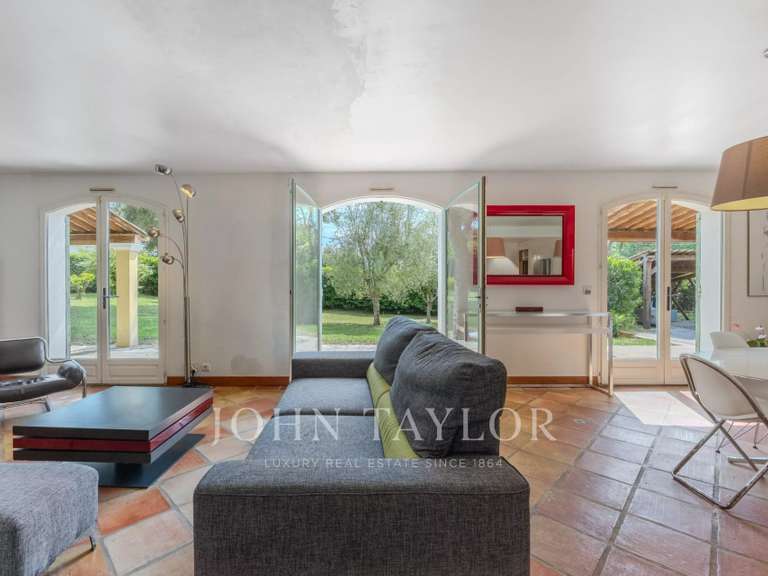 Maison Valbonne - 5 chambres - 182m²