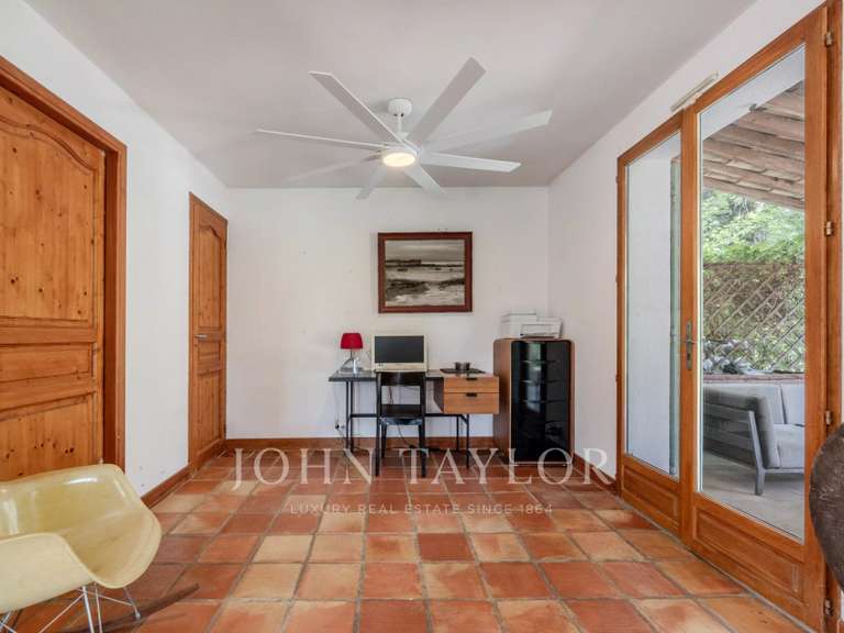 Maison Valbonne - 5 chambres - 182m²