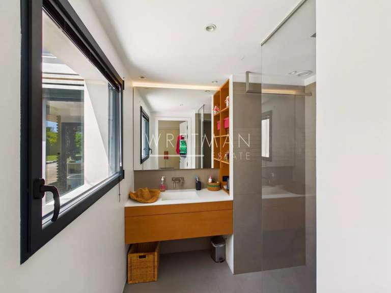 House Valbonne - 4 bedrooms - 205m²