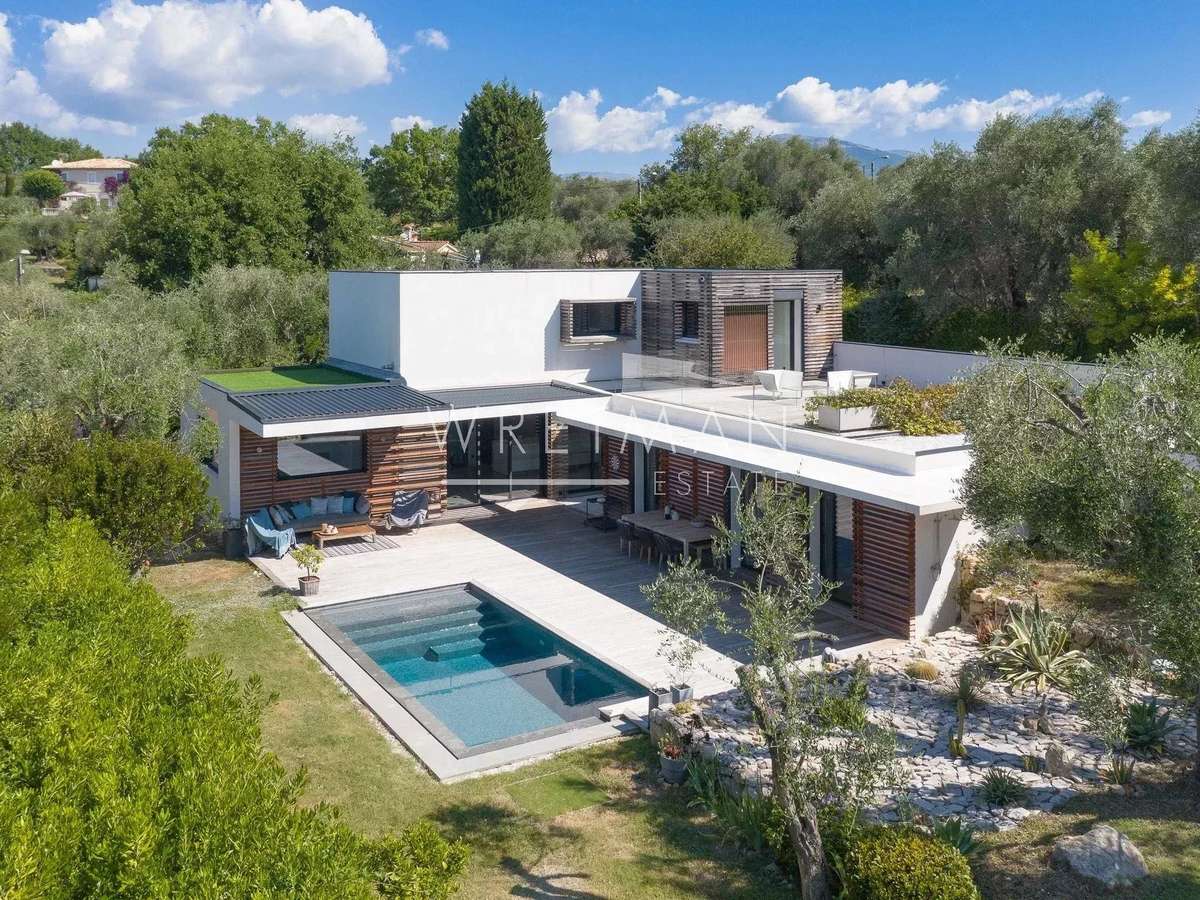 Maison Valbonne
